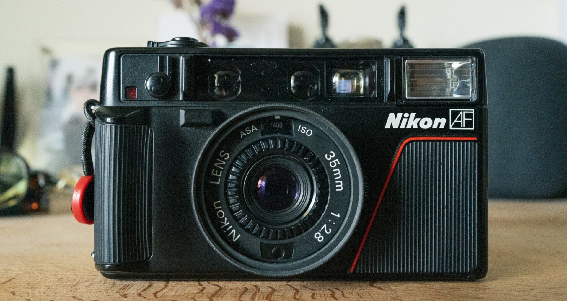 ☆Nikon L35AD／35mm F2.8 ニコンピカイチ ニコン初コンパクトフィルム