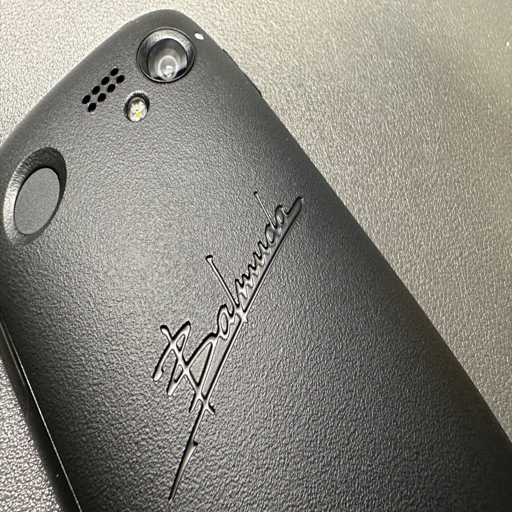 BALMUDA Phoneが980円で売ってた。｜鏡像異性体