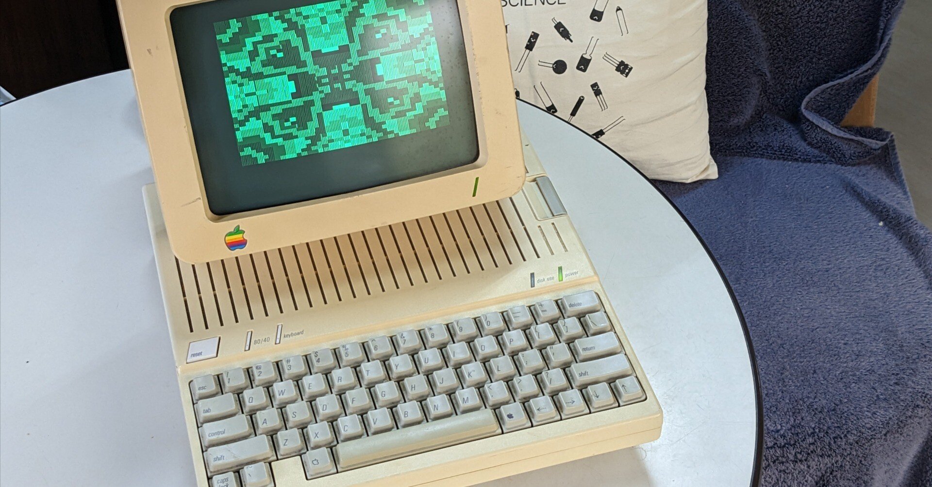 Apple//c がやってきた！｜kzn