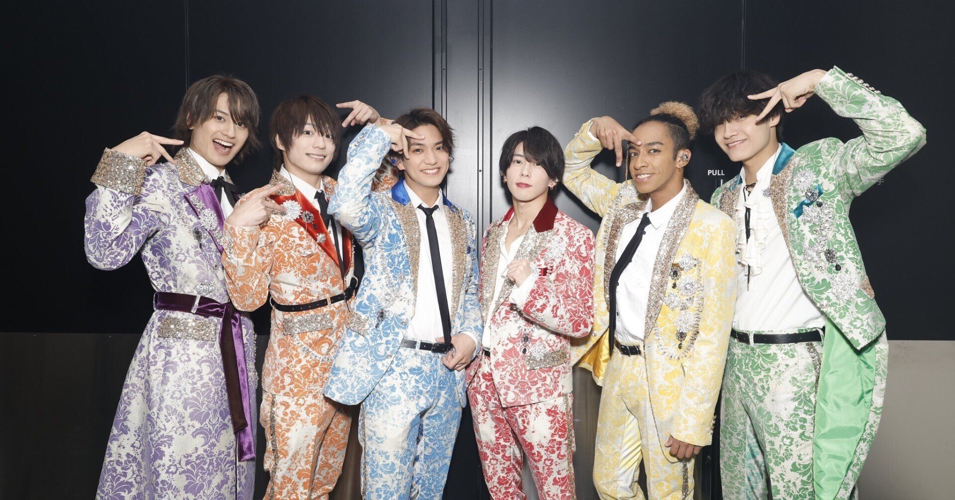 おーさんページ Aぇ! group 佐野晶哉 メンカラ風衣装 Aぇ!groupLIVETOUR 2025 DNA』佐野晶哉くんの衣装風 (Aぇ
