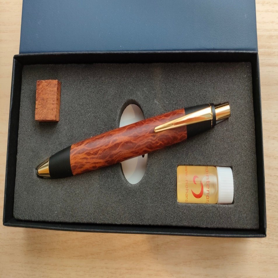 野原工芸 序｜馬に水を飲ませる