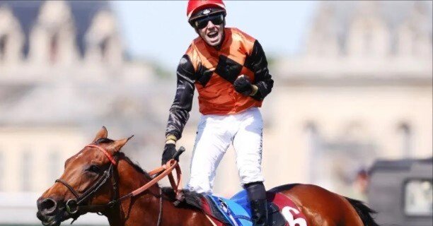 99年 ジョッケクルブ 仏ダービー優勝 競馬ゼッケン モンジュー MONTJEU