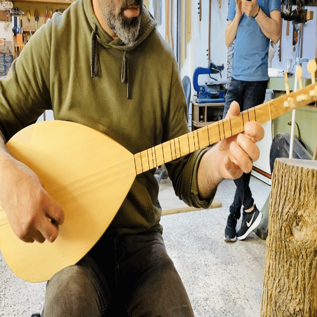 送料込み トルコ 民族 弦楽器 サズ、バーラマ 【公式通販】