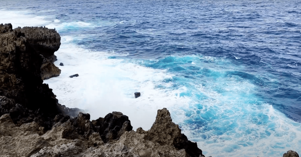 ソーダ色の波が美しい沖縄最北端「辺戸岬」｜トラシカブログ