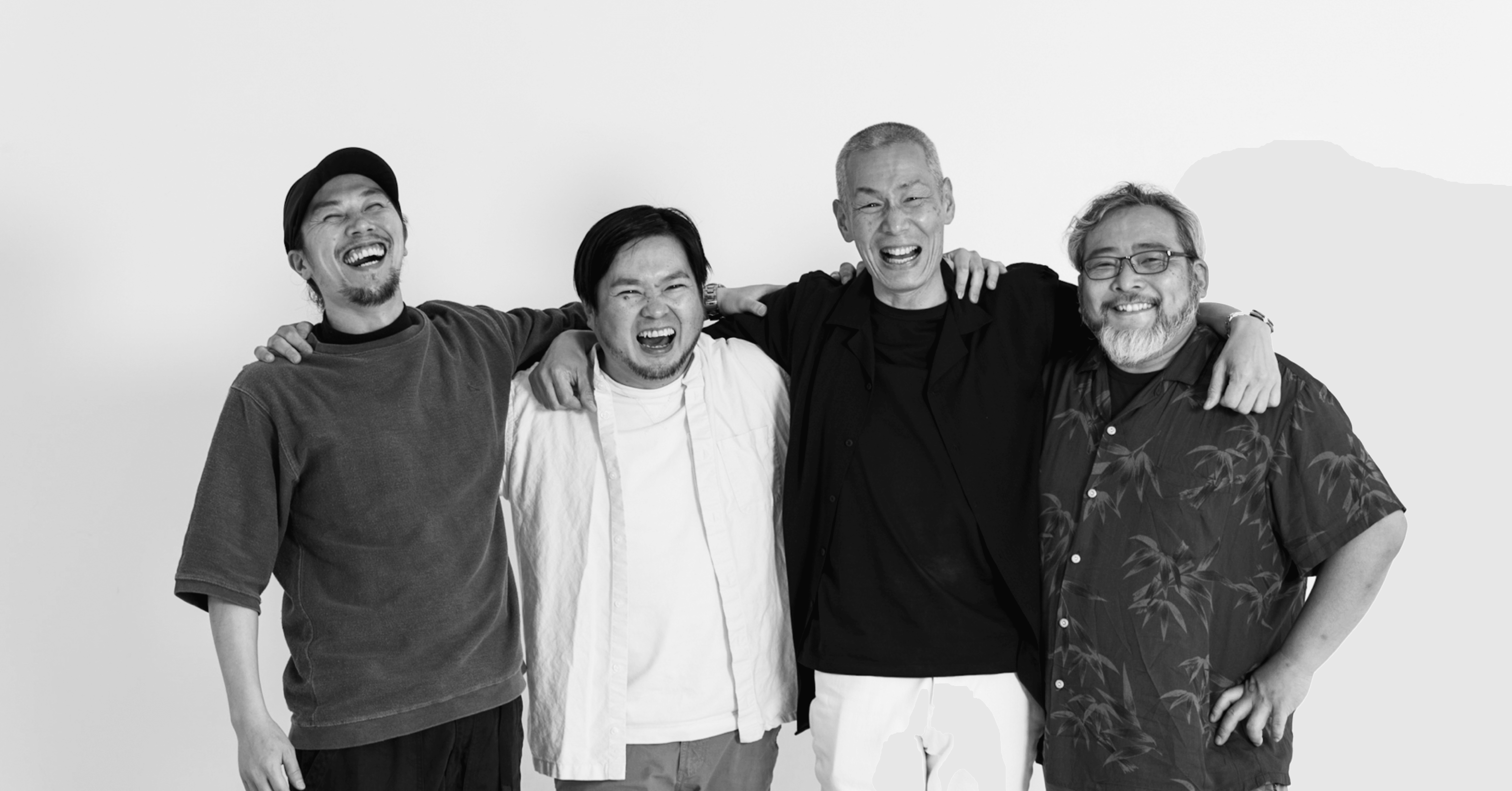 おじさんが集まって遺影を撮りあった日の話｜mitani kazariya