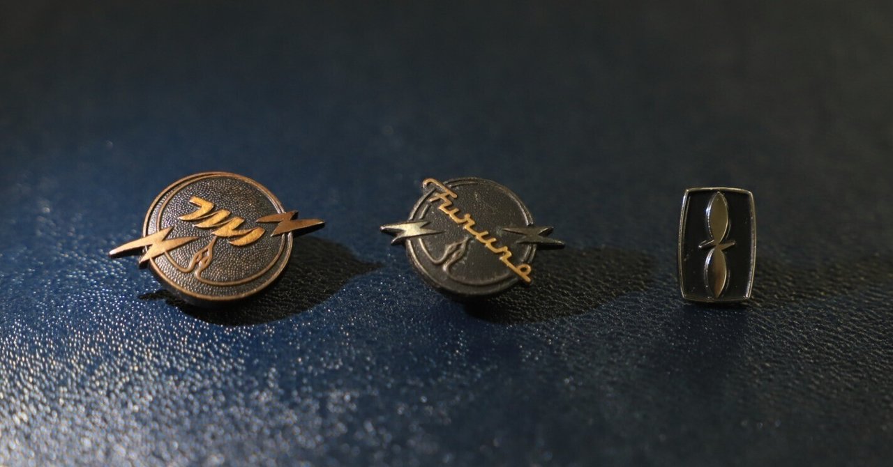 キラリと左胸に輝く社章、マークに込められた歴代の想いとは。｜海の音