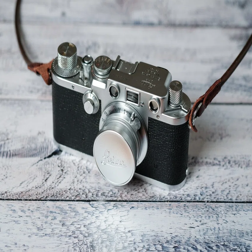 初めてのフィルムカメラはバルナックライカ｜宮崎ひび