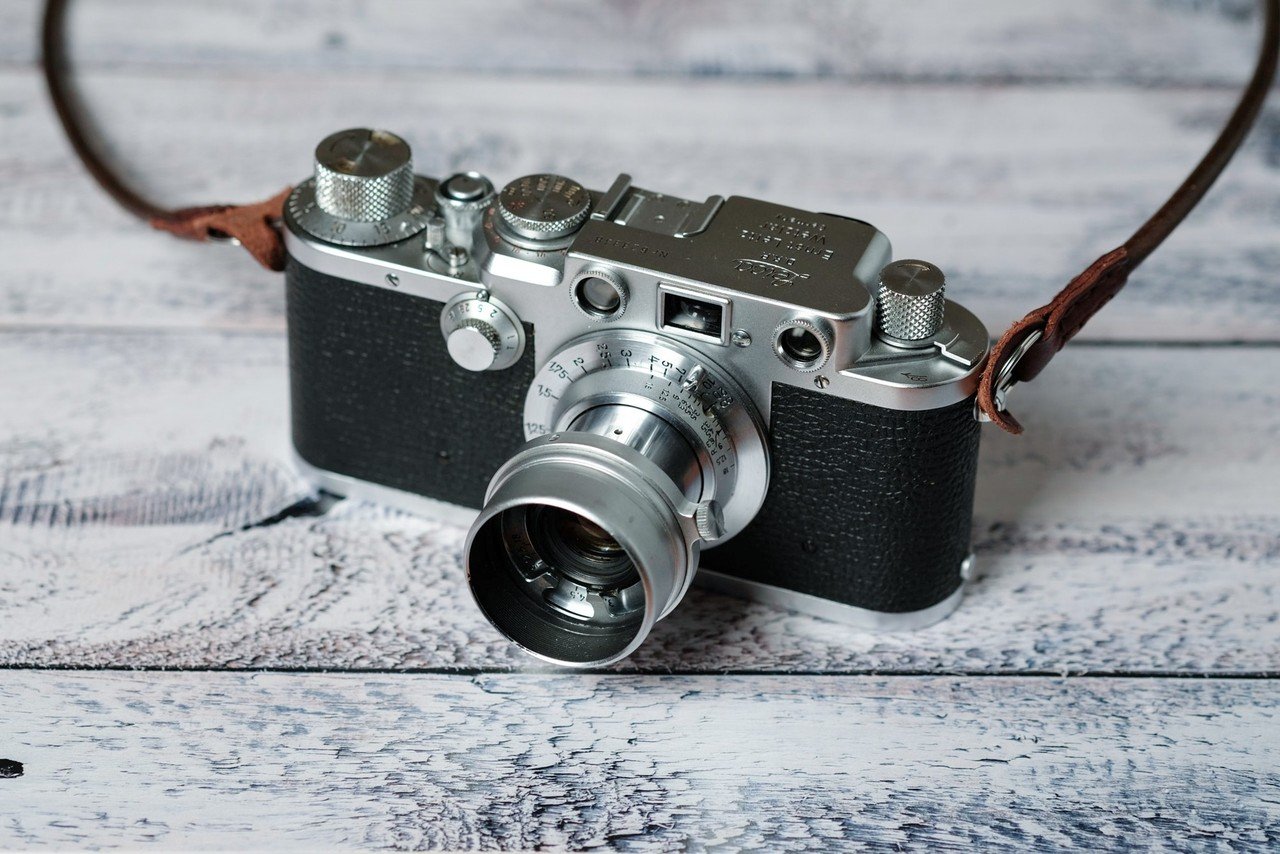 初めてのフィルムカメラはバルナックライカ|宮崎ひび 初めてのフィルムカメラはバルナックライカ|宮崎ひび