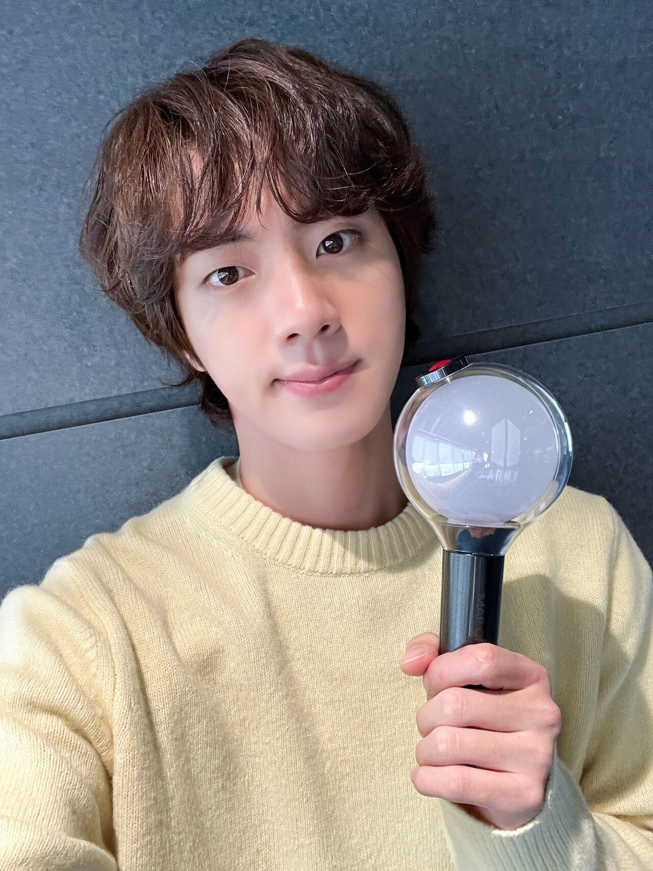Please keep on streaming 🙏 #방탄소년단진 #JIN #BTSJIN #BTS