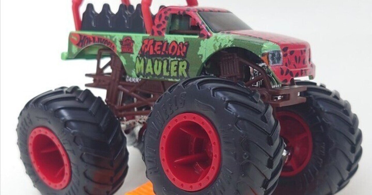 Amazon.com: Hot Wheels Monster Trucks Camaro Borla - 1:64