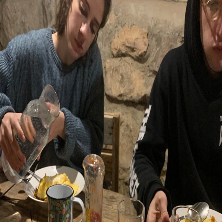 全員オムライスを見たことがない!?中東で試される「Yahoo!知恵袋」の底力｜書籍化「ヨルダンの本屋に住んでみた」のフウ