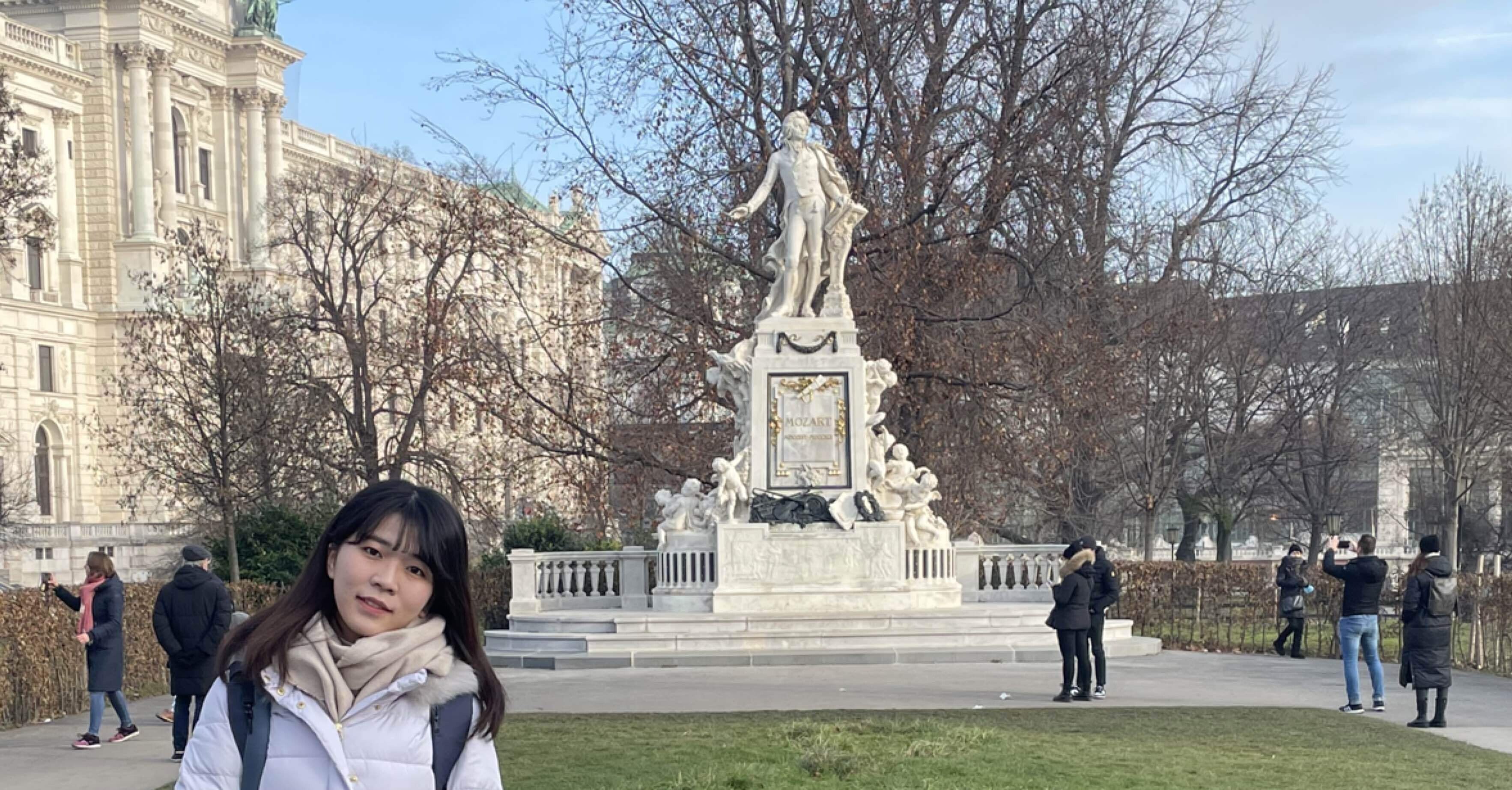 モーツァルト記念像（Mozartdenkmal）🇦🇹｜吉岡瑞貴