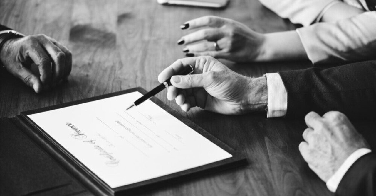 Web制作とWeb保守契約書の雛形を公開します。｜triana