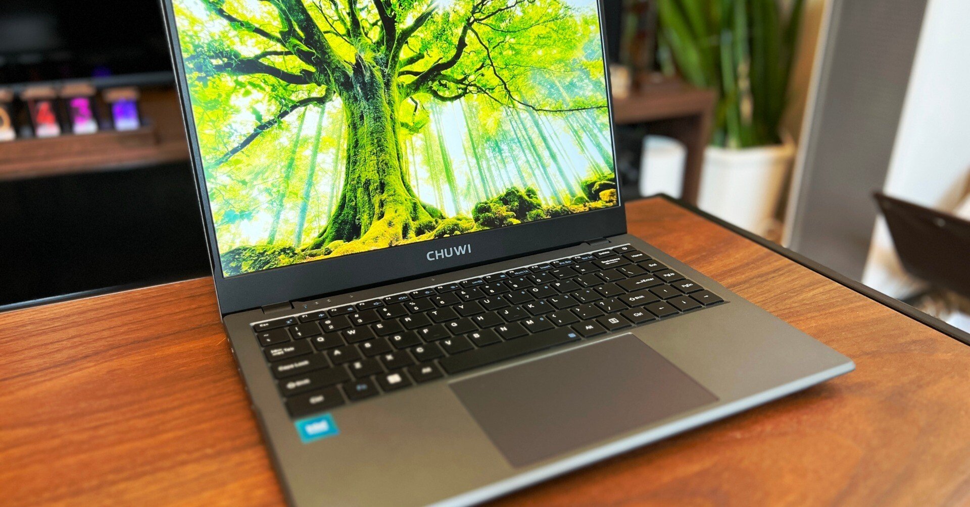 CHUWI GemiBook XPro」をレビューしました｜イツキ＠個人事業主