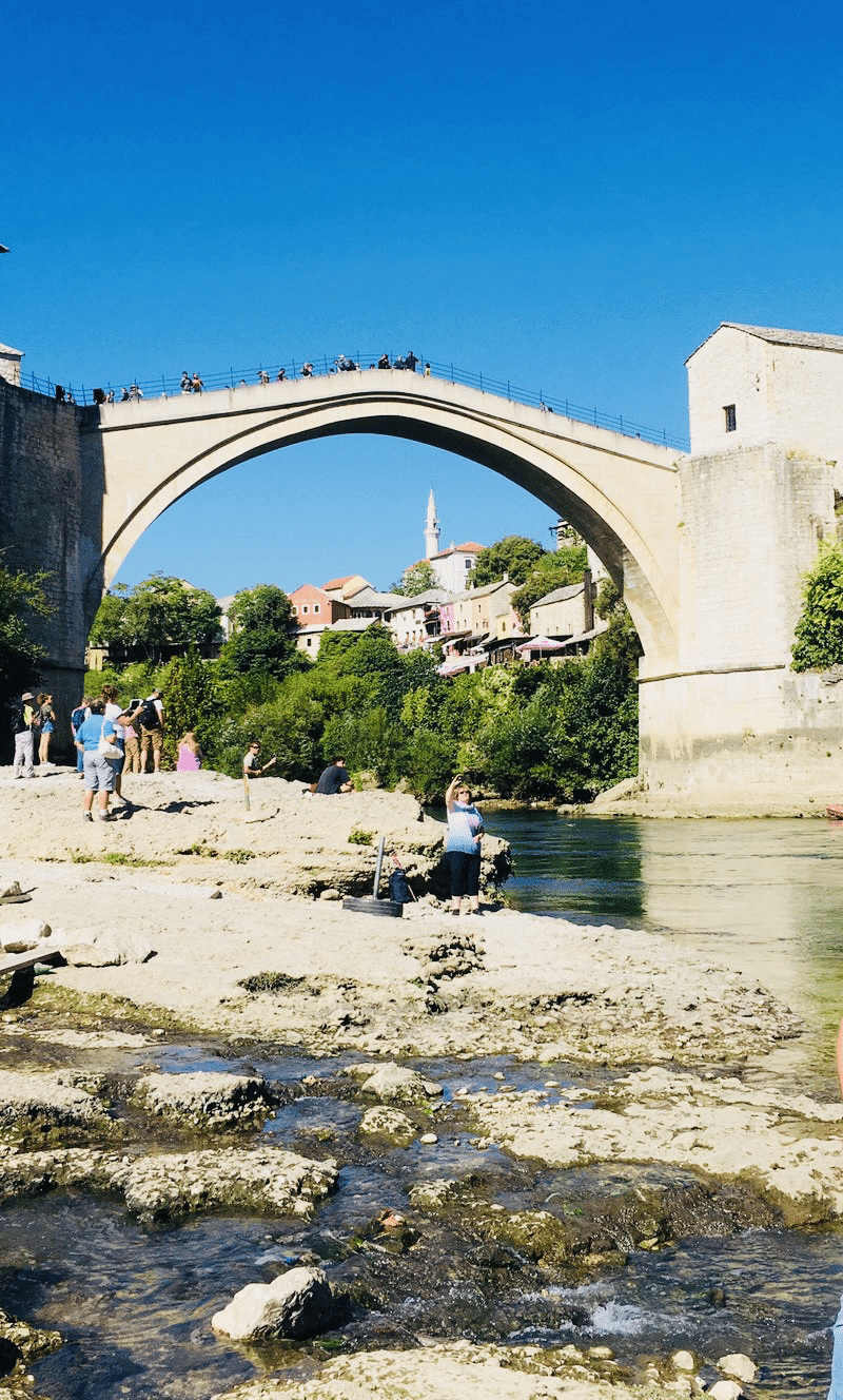 ボスニア ヘルツェゴビナ モスタル 橋 油絵 キャンバス ボスニア