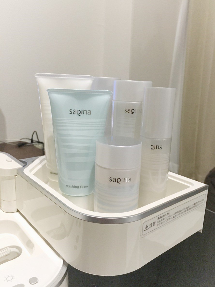 サキナビューティープログラム化粧品とは？ベーシックケアラインと  