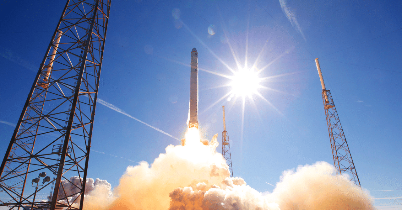 The SpaceX Effect - SpaceX卒業生が立ち上げた企業|佐藤 凜 The SpaceX Effect - SpaceX卒業生が立ち上げた企業|佐藤 凜