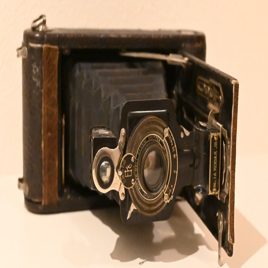 100年前のカメラ｜ライザメ