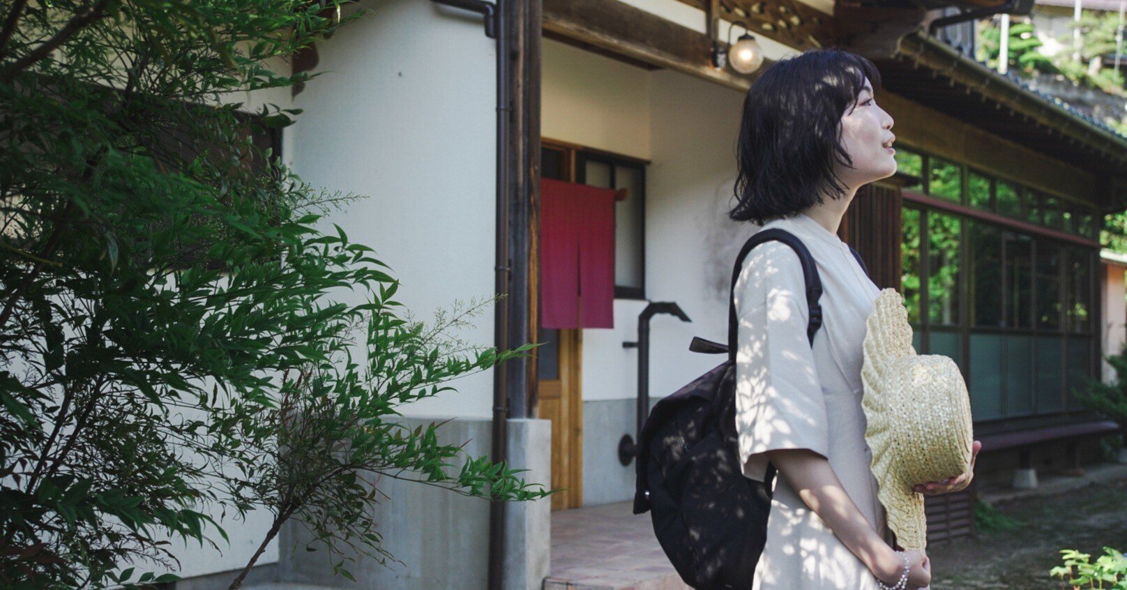 レコードにクリームソーダに手持ち花火に。昭和レトロな雰囲気に浸れる