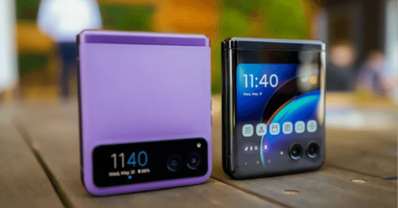 スマート折り畳み携帯 ダブルディスプレイ美品 使える”縦長サブディスプレイと堅牢性に注目 フリップ式折りたたみ