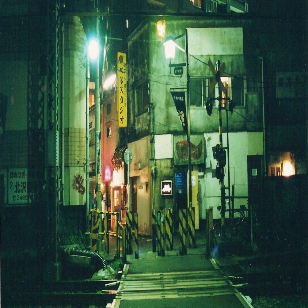 20才の頃、風呂なしアパートに簡易シャワールームを作った話｜Yumen@参考にならない東欧移住者