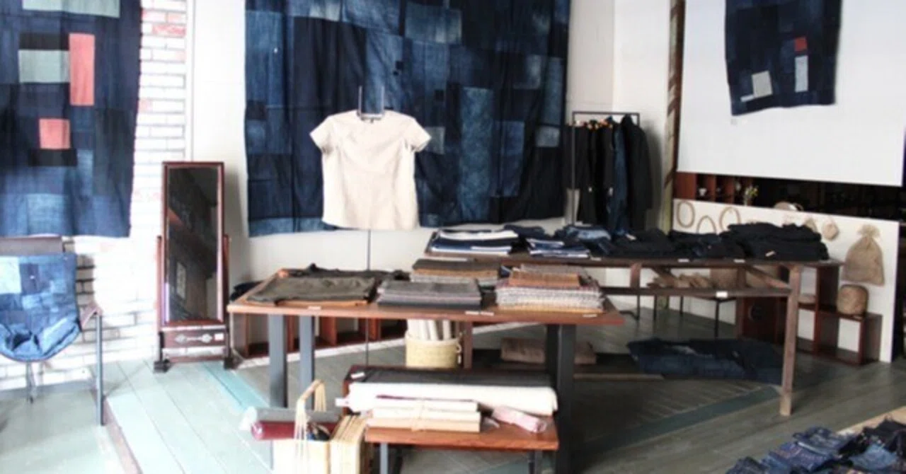 ラオス H.P.Eの布』。レンテン族の仕事。｜くらしのギャラリー