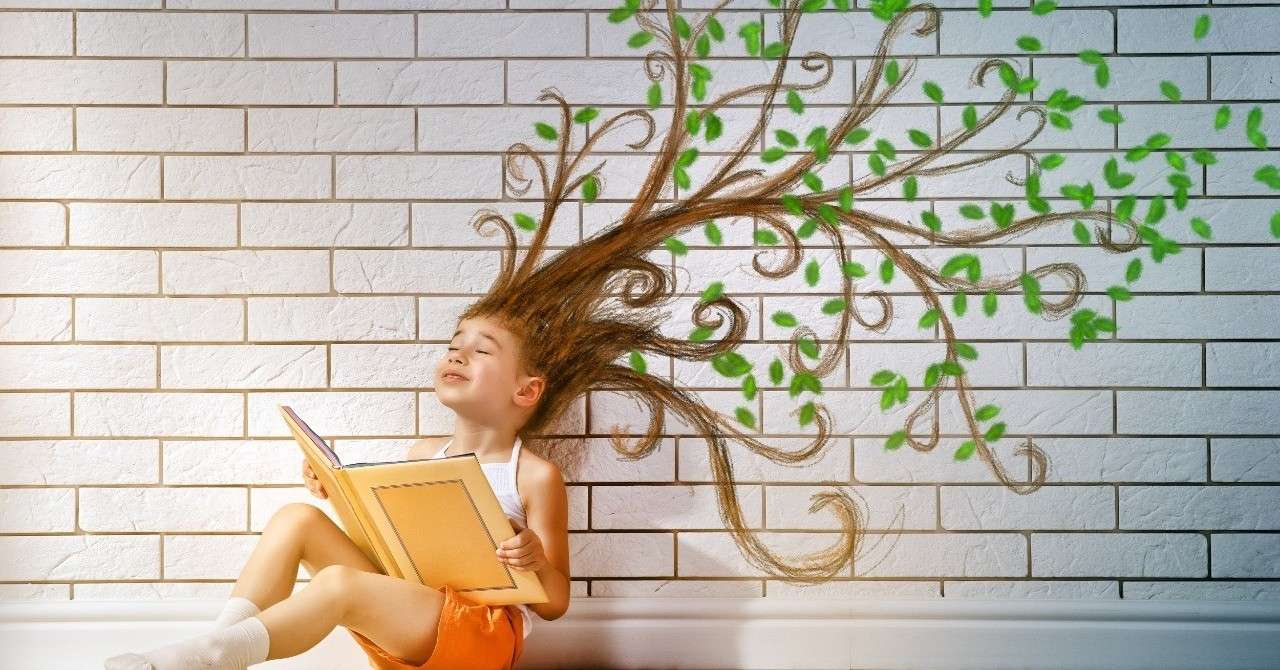 AdobeStock_読書