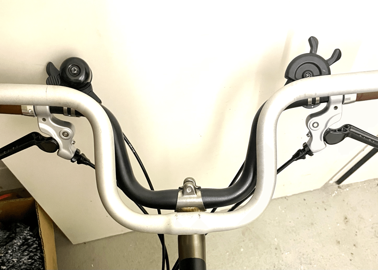 ブロンプトンのハンドル交換｜空色チャリ