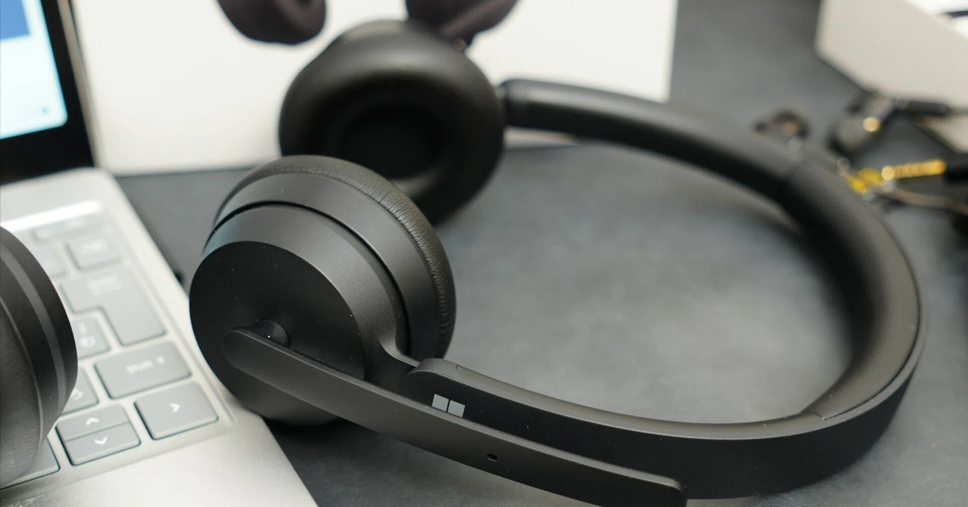 Microsoft モダン ワイヤレス ヘッドセット 8JS-00017 購入ログ】マイクロソフト ワイヤレスヘッドセットは良い｜物欲名古屋