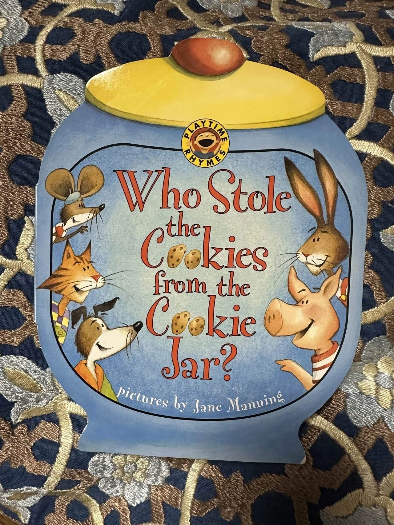 Who stole the cookies from the cookie jar?の絵本を見ていたら