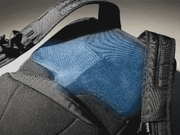 クーラー搭載リュック誕生！「コンディショニングバックパック