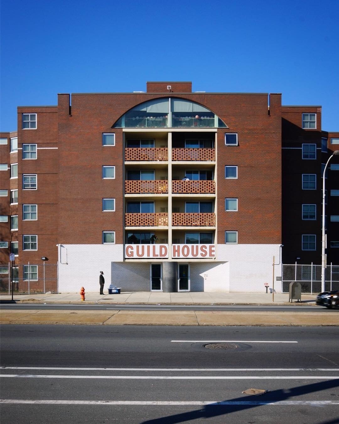 母の家―ヴェンチューリのデザインの進化を追跡する 建築 デザイン