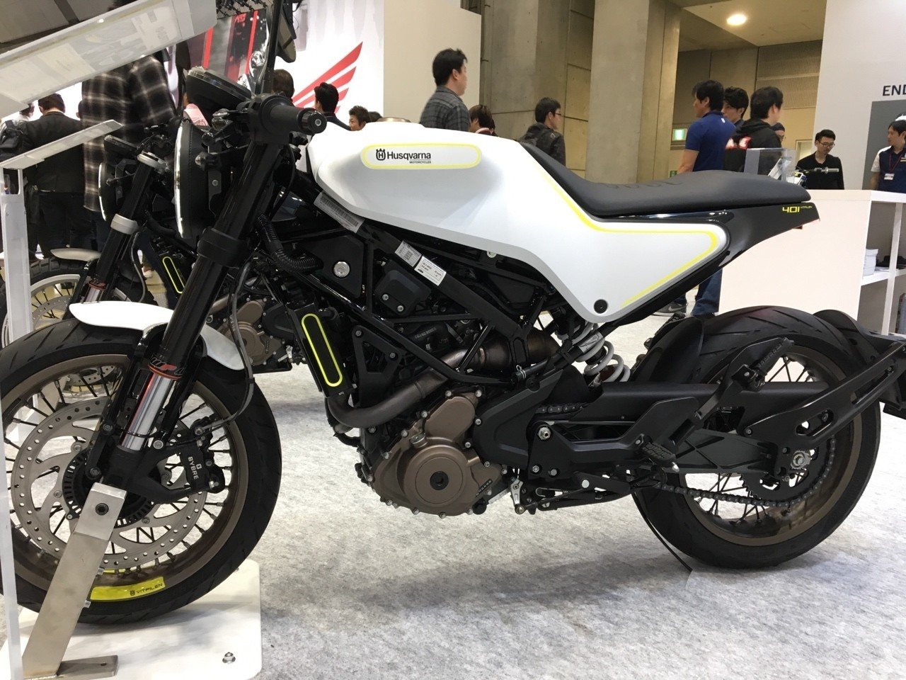 ハスクバーナ ビットピレン401 グレー 車検予備検対応車 エンジン始動