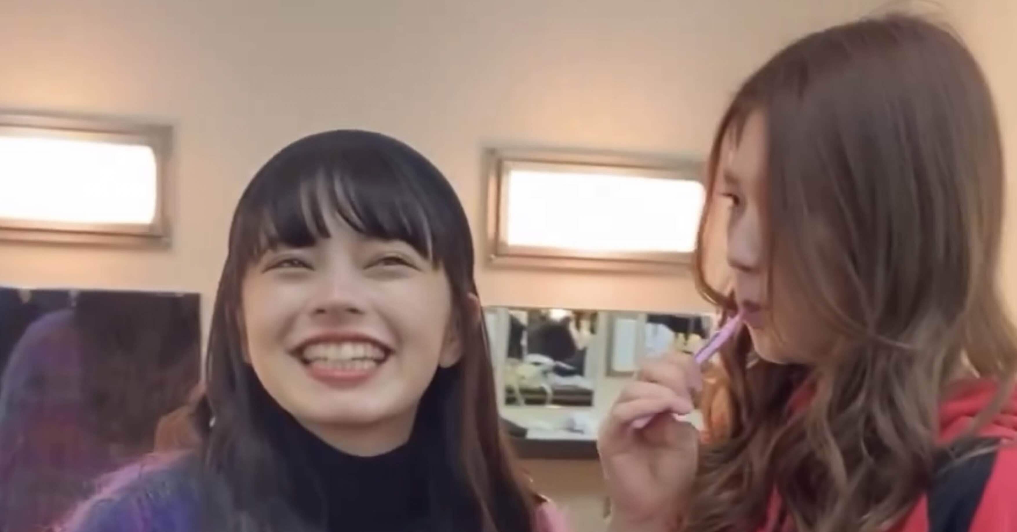 2843 アンジュルム 和田彩花 上國料萌衣 生写真 上國料萌衣・和田彩花（アンジュルム）】タデ食う虫もLike it!/46億年