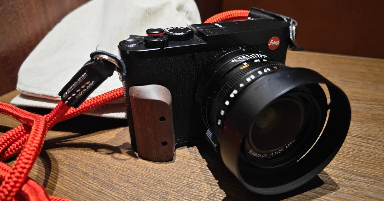 純正 Leica (ライカ) Q3用 サムレスト ブラック 19533 純正 Leica (ライカ) Q3用 サムレスト ブラック 19533