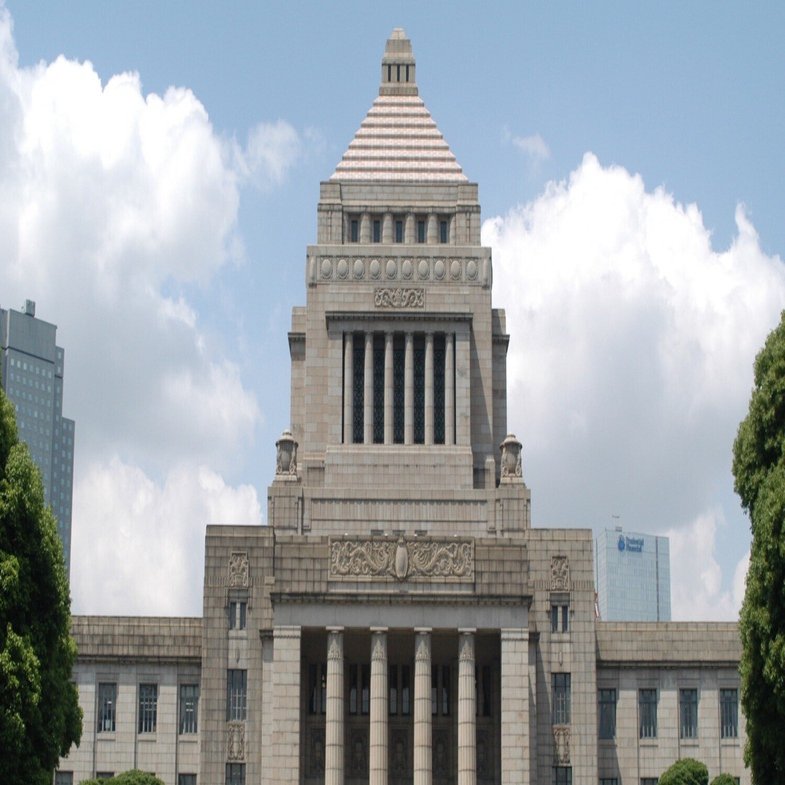 デザイン雑談：国会議事堂のデザインは変だ！｜オサムエバタ