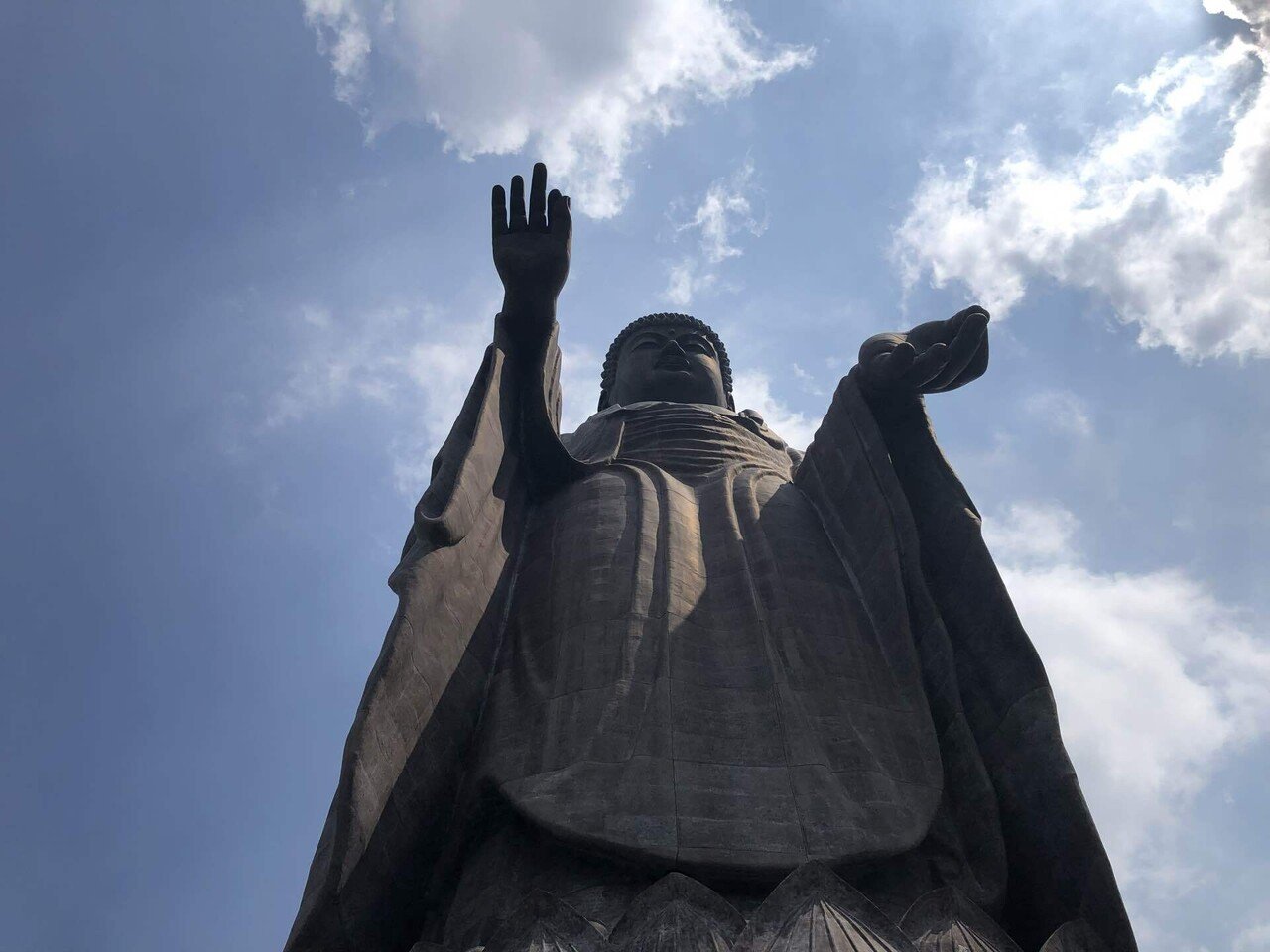 🔔牛久阿弥陀大仏様🔔｜世古壽實