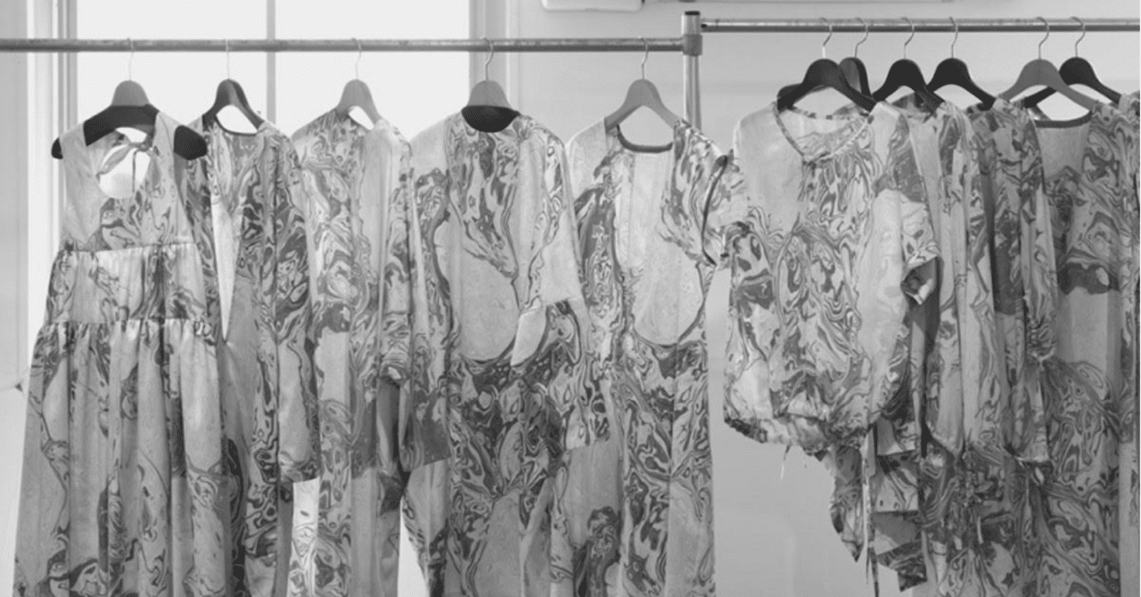 世界でただ一人の染色職人によるマーブルプリント「pas deux pareils