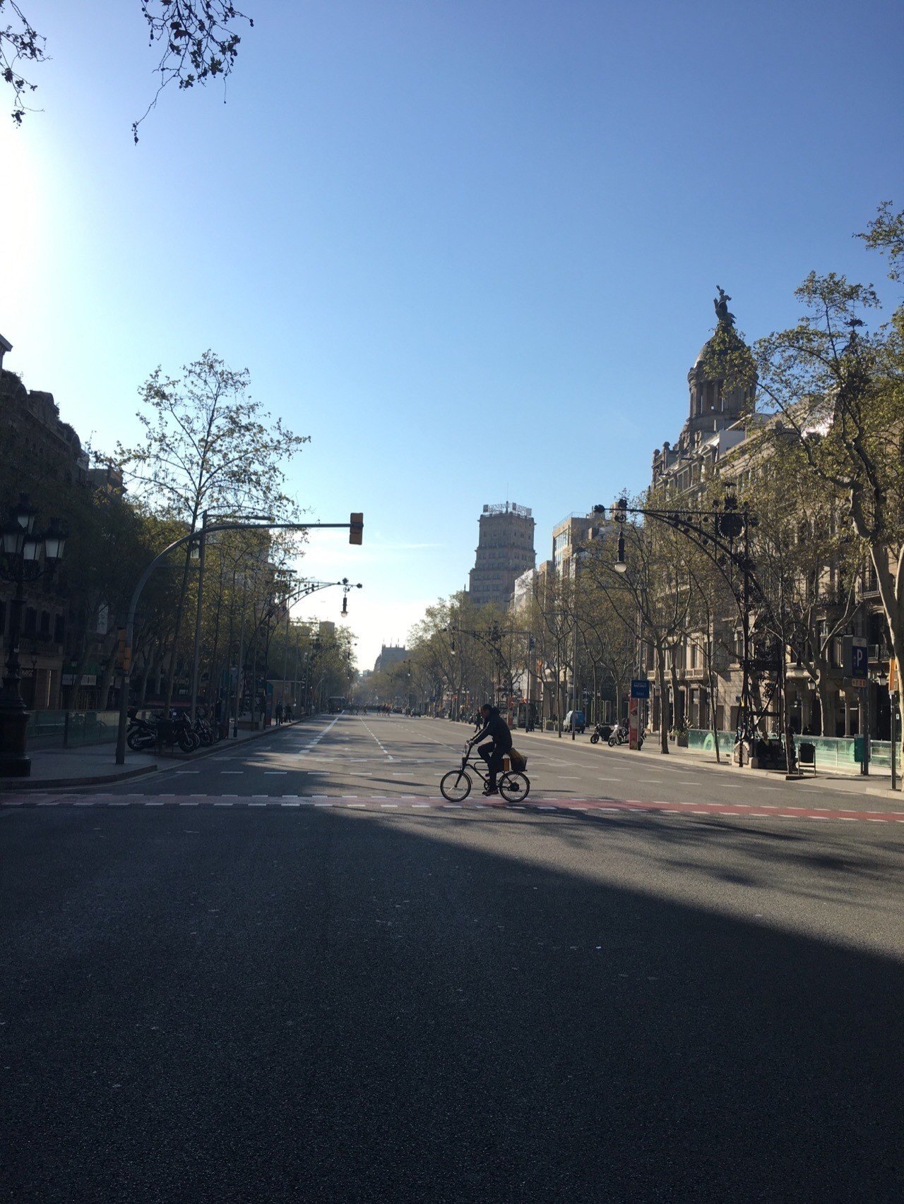 駐在日記 ポーランドの教職員スト 熟女見習い Note