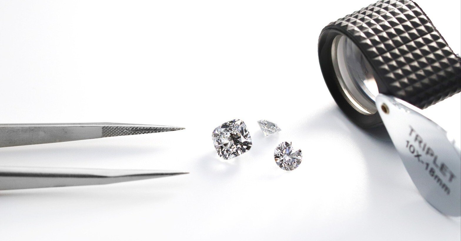 901523bce69e29d39d9a579c274283