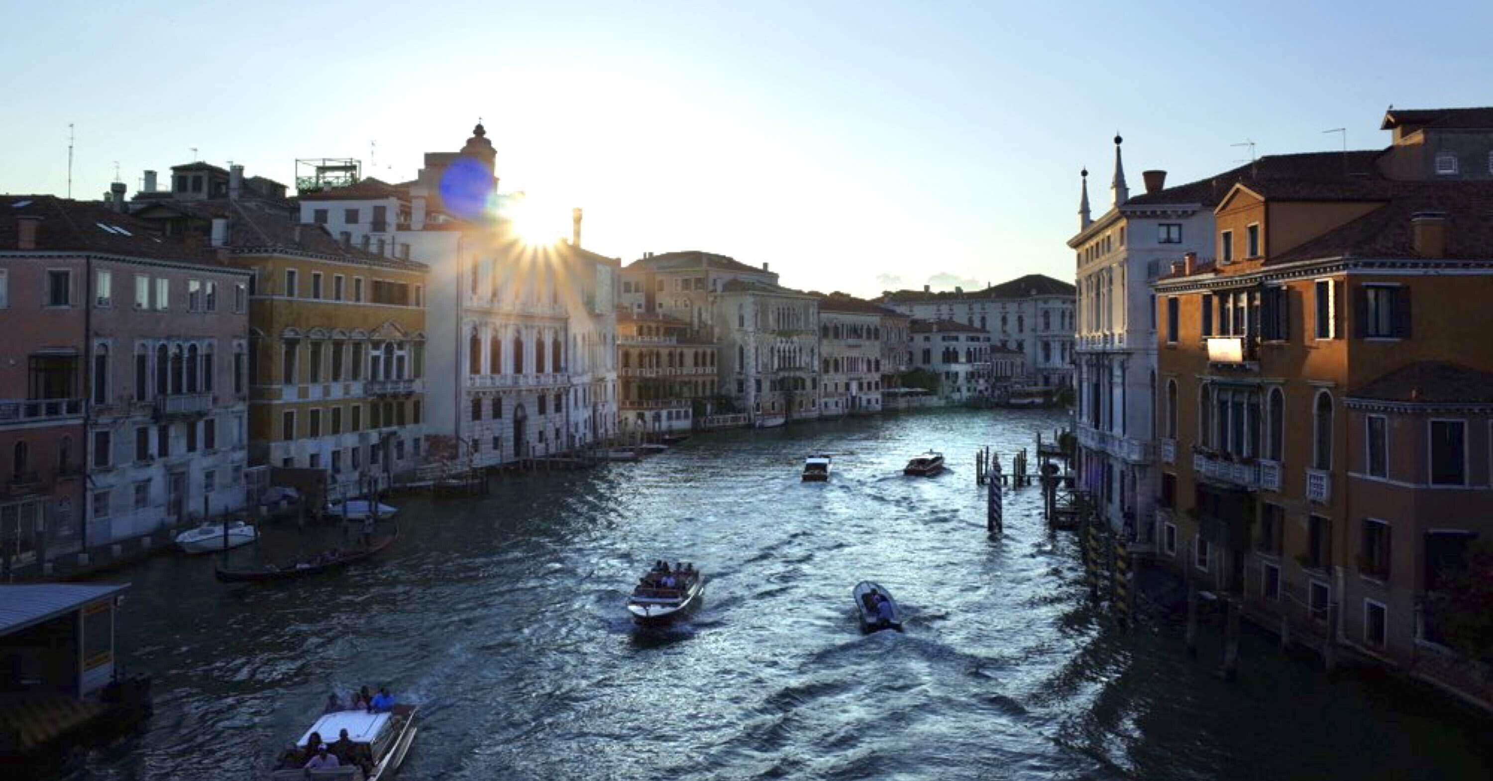 4d9127925c184f26fea1d5afe47218