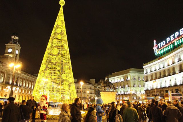マドリード　ソル広場のクリスマスツリー #Xmas2014