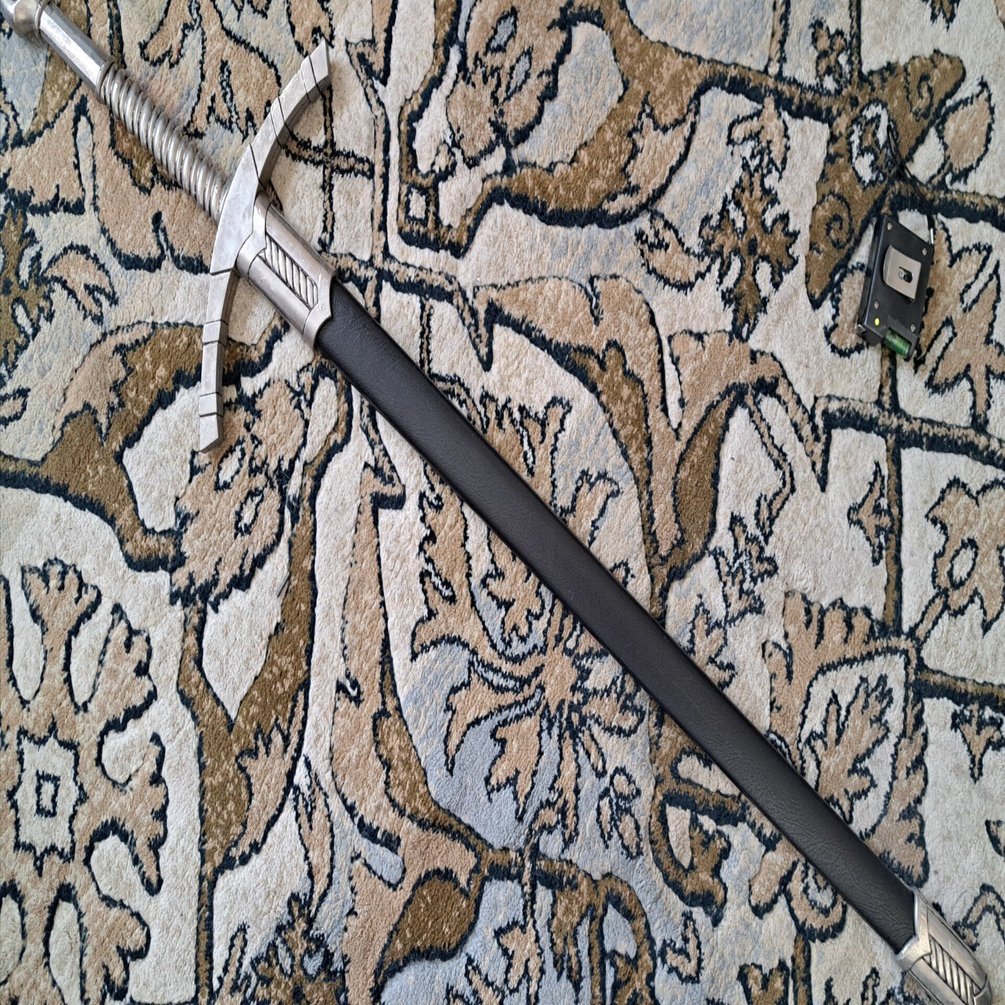 【西洋剣】メディーバルソード 西洋剣】メディーバルソード Amazon.co.jp: 西洋刀剣 メディバルソード