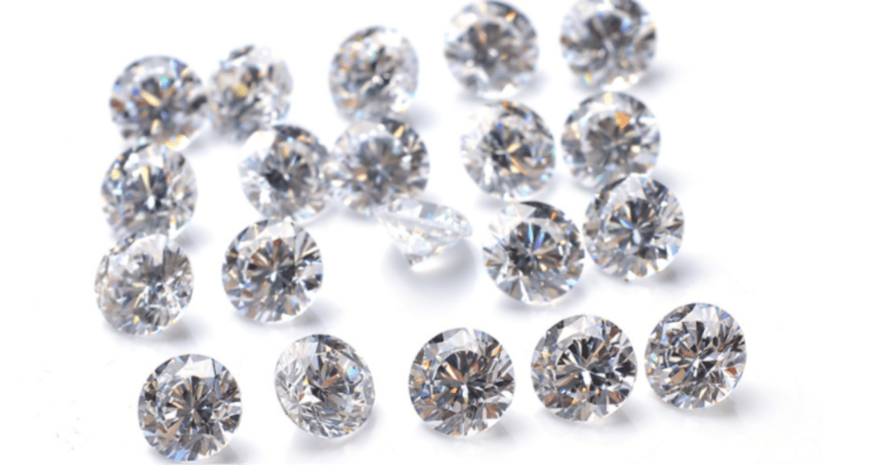 天然ダイヤとラボダイヤとモアサナイトとジルコンの違い｜nayadia