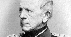 モルトケ作戦の準備と違行 メモ 19世紀の武器の発達を受けて、モルトケが縦深配備を重視した戦術