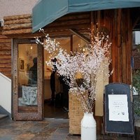 Gallery And Shop 山小屋 Note Gallery And Shop 山小屋 Note