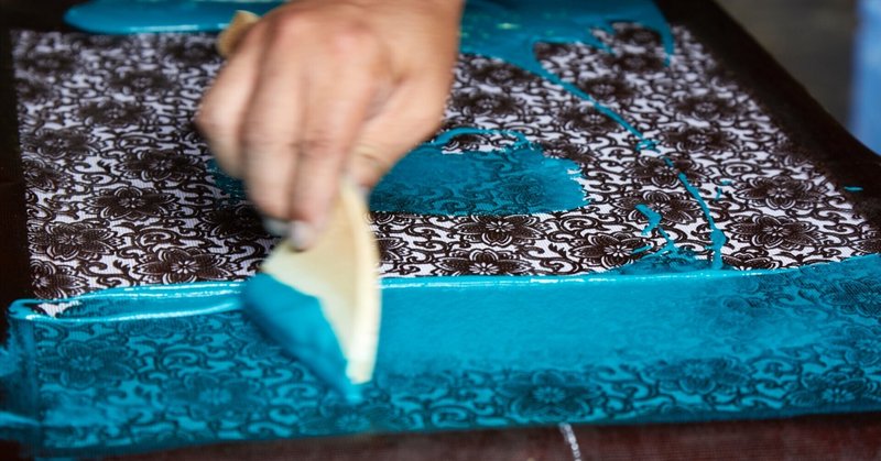 伝統文化レポートPart2.お米が主食の日本ならでは?!無形文化財 本藍染め浴衣に「お米」が随所に使われていた話