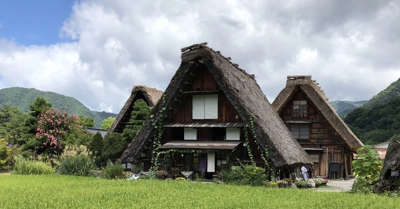白川郷・飛騨高山・黒部ダムと立山黒部アルペンルート｜はすのは