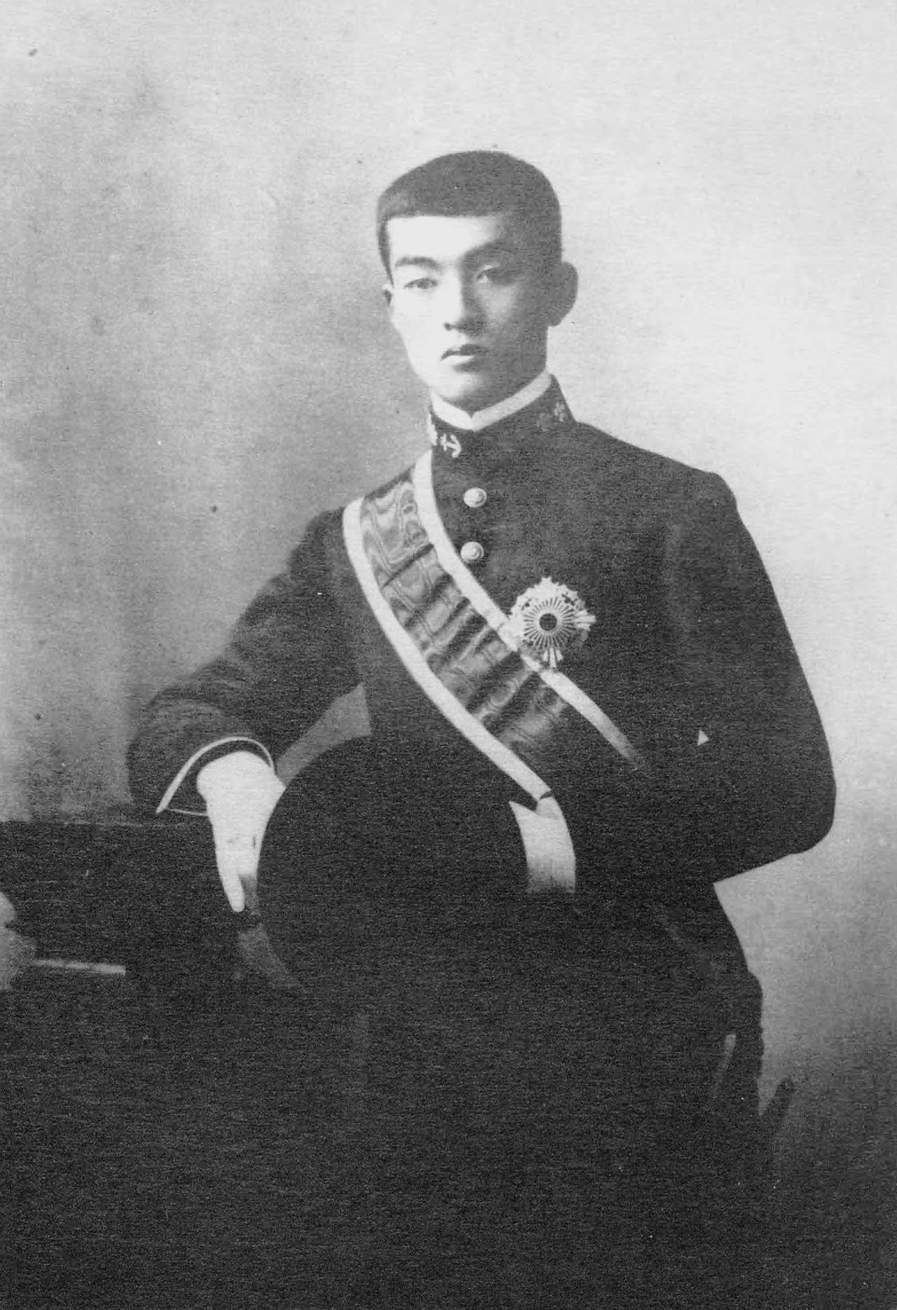 22 古写真 明治期 山階宮定麿王 宮妃 小松宮 東伏見宮 皇族 海軍大将 女官 天皇 宮廷 東京 京都 幕末 大正 戦前 近代 資料