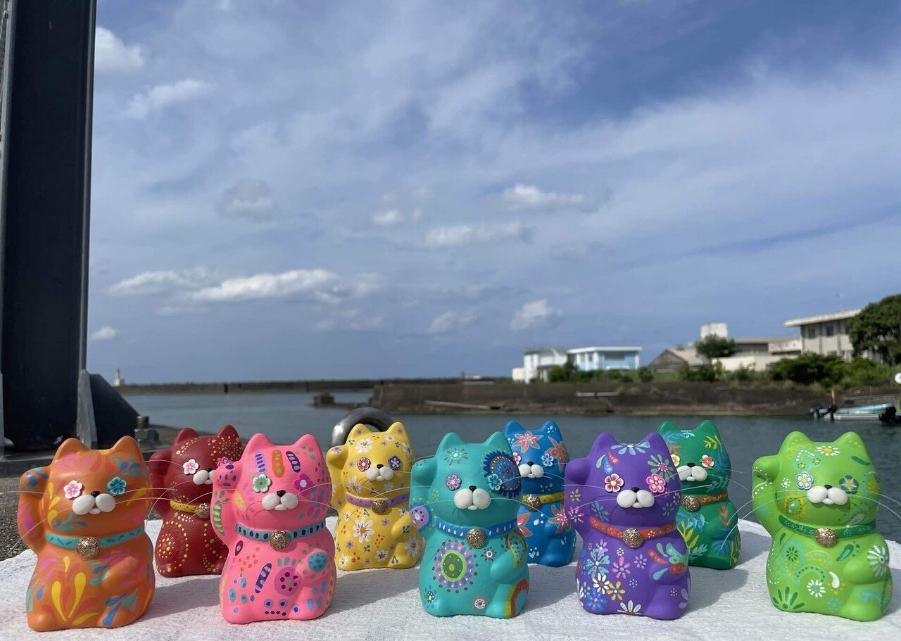 並々ならぬ招き猫への想いと思い｜チルワカ/サーフアーティスト